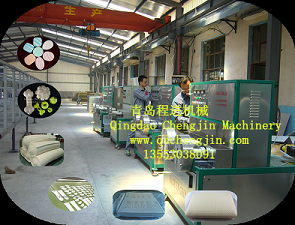 單模頭乳膠發泡機和雙模頭乳膠發泡機的區別