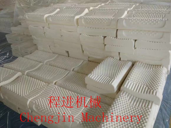 程進帶你了解一個天然乳膠枕的誕生過程