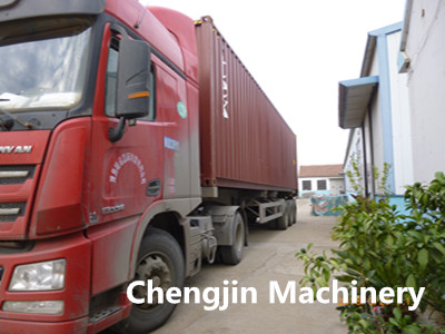 乳膠發(fā)泡機(jī)乳膠床墊機(jī)械的發(fā)展前景